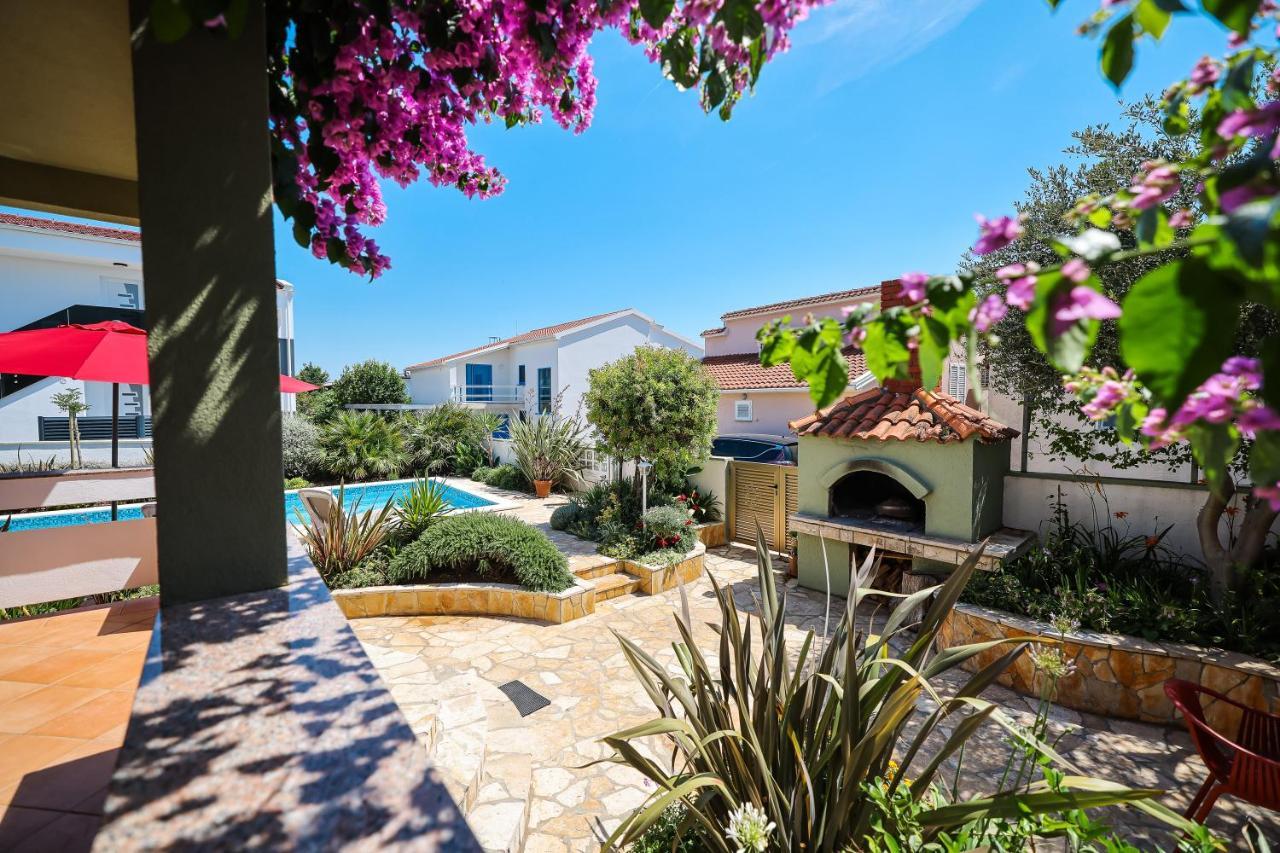 ויר Villa Goga מראה חיצוני תמונה